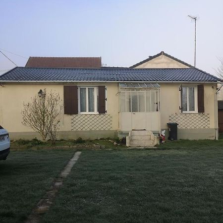 Belle Maison De Vacances Villa Romilly-sur-Seine Exteriör bild
